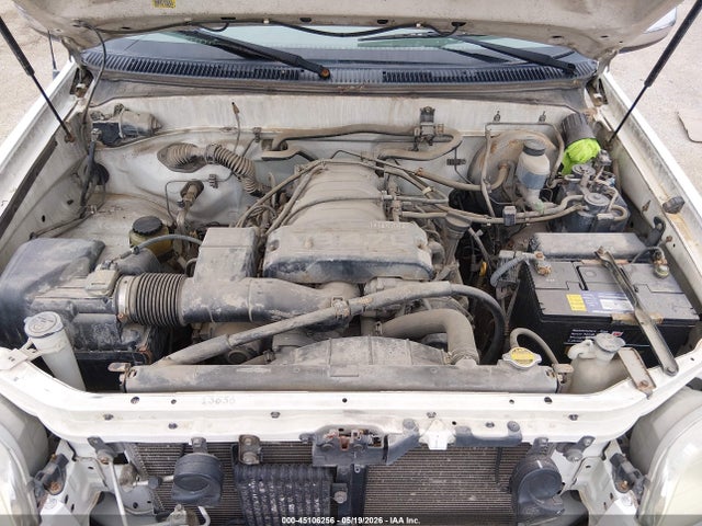 45106256 :رقم المزاد ، 5TBRT34161S194852 vin ، 2001 Toyota Tundra Sr5 V8 مزاد بيع