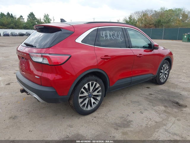 45106268 :رقم المزاد ، 1FMCU9J98LUA25689 vin ، 2020 Ford Escape Titanium مزاد بيع