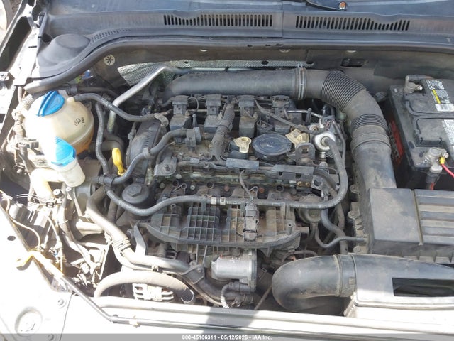 45106311 :رقم المزاد ، 3VWD17AJ2FM239437 vin ، 2015 Volkswagen Jetta 1.8t Se مزاد بيع