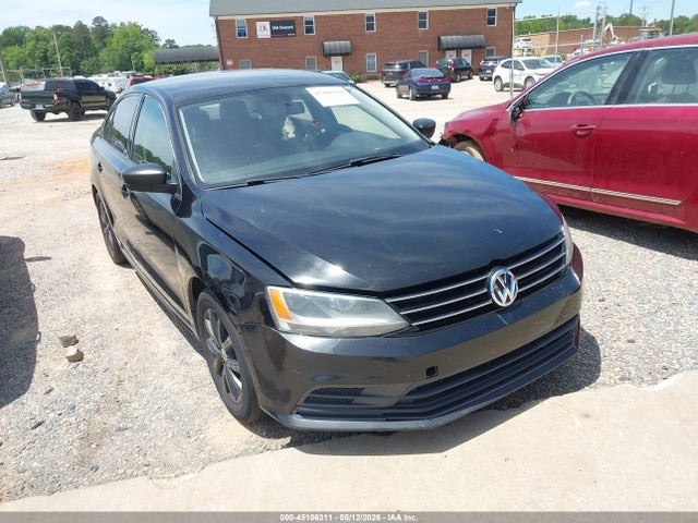 45106311 :رقم المزاد ، 3VWD17AJ2FM239437 vin ، 2015 Volkswagen Jetta 1.8t Se مزاد بيع