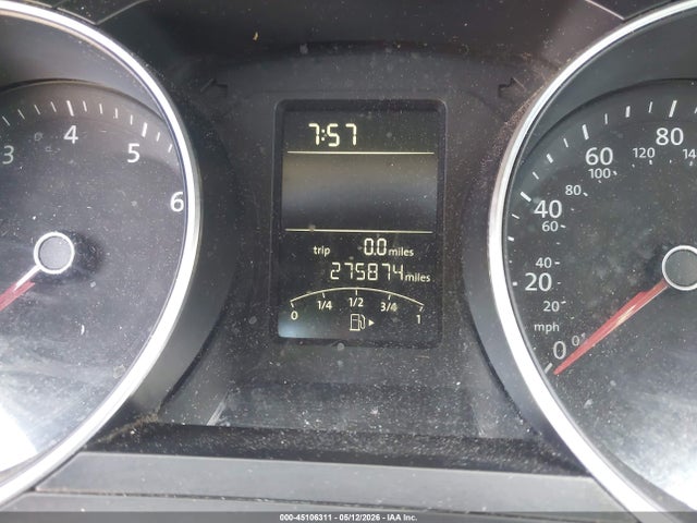 45106311 :رقم المزاد ، 3VWD17AJ2FM239437 vin ، 2015 Volkswagen Jetta 1.8t Se مزاد بيع
