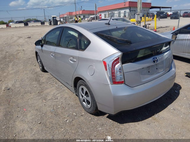2014 Toyota Prius Four მანქანა იყიდება აუქციონზე, vin: JTDKN3DU0E1792354, აუქციონის ნომერი: 45106353