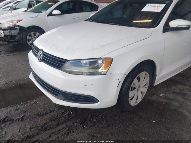 Продаж на аукціоні авто 2011 Volkswagen Jetta 2.5l Se, vin: 3VWDX7AJ9BM396441, номер лоту: 45106385