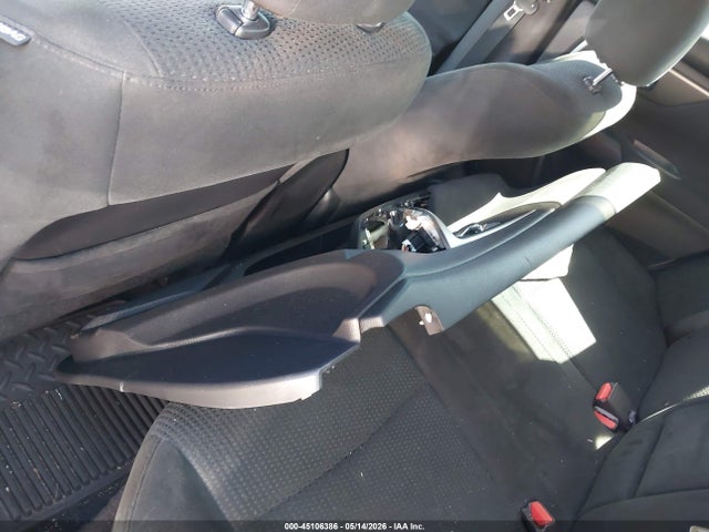 45106386 :رقم المزاد ، 1N4AL3APXFC242283 vin ، 2015 Nissan Altima 2.5 Sv مزاد بيع