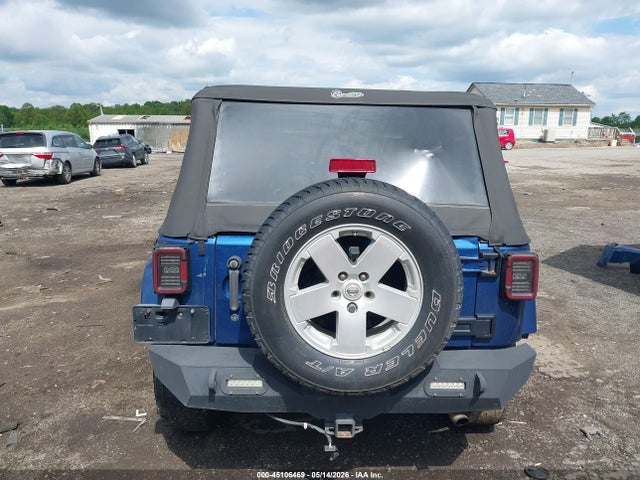 2010 Jeep Wrangler Sahara მანქანა იყიდება აუქციონზე, vin: 1J4GA5D10AL110326, აუქციონის ნომერი: 45106469