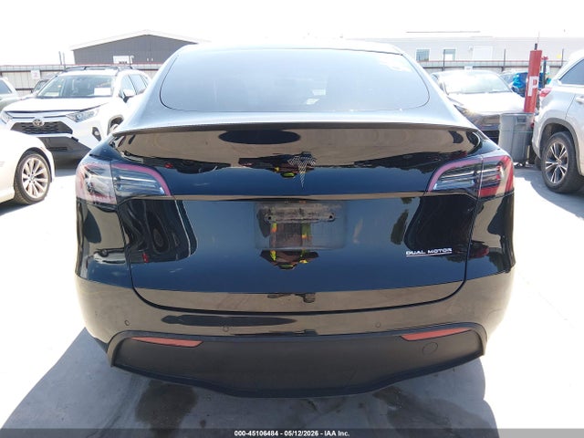 Продажа на аукционе авто 2022 Tesla Model Y Performance Dual Motor All-wheel Drive, vin: 7SAYGDEF5NF398322, номер лота: 45106484