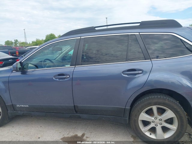 45106489 :رقم المزاد ، 4S4BRCCC3E3326026 vin ، 2014 Subaru Outback 2.5i Premium مزاد بيع