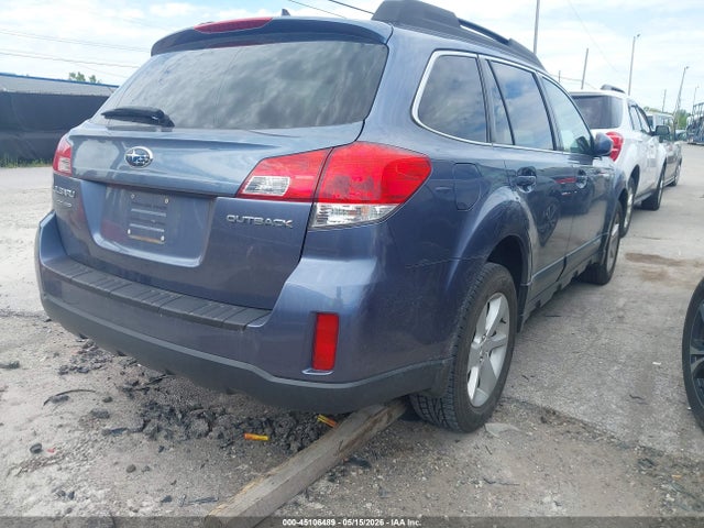 45106489 :رقم المزاد ، 4S4BRCCC3E3326026 vin ، 2014 Subaru Outback 2.5i Premium مزاد بيع
