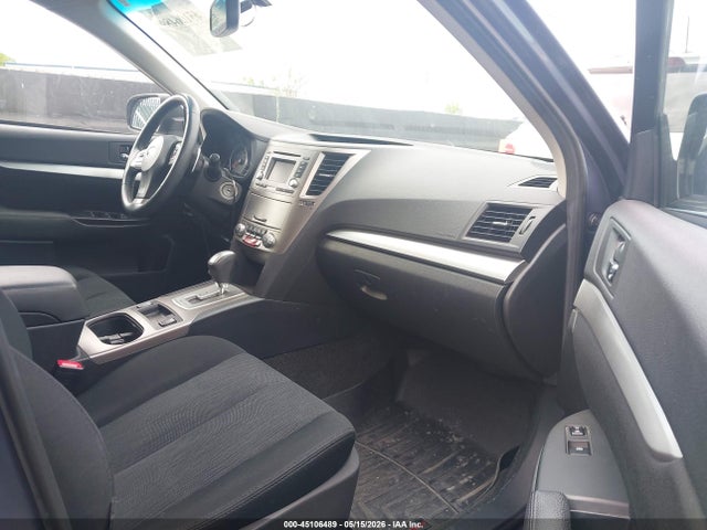 45106489 :رقم المزاد ، 4S4BRCCC3E3326026 vin ، 2014 Subaru Outback 2.5i Premium مزاد بيع