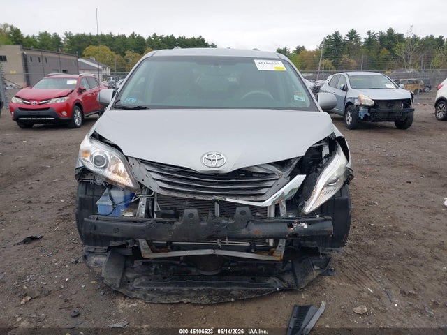 5TDKK3DC1ES458658 Toyota Sienna Le V6 8 Passenger