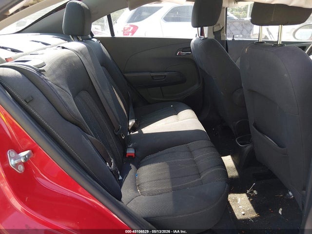 Chevrolet Sonic Lt Auto 2016 1G1JC5SH5G4134347 Image 8
