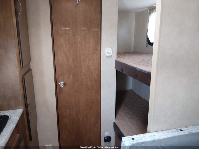 Продажа на аукционе авто 2017 Forest River Wildwood X-lite 195b, vin: 4X4TWDV14H7354198, номер лота: 45106534