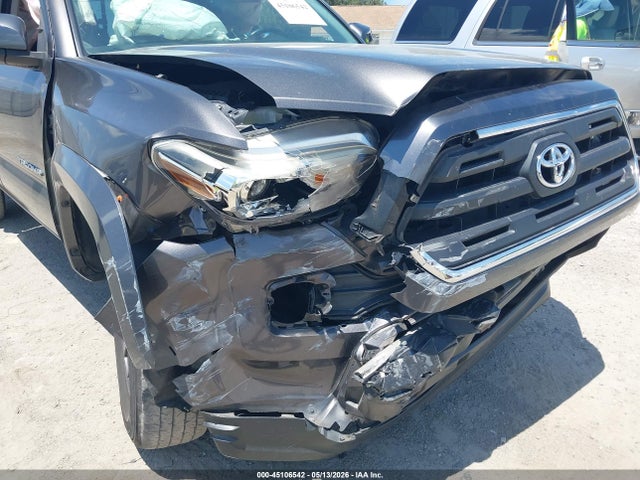 Aukcja sprzedaży 2017 Toyota Tacoma Sr5 V6, vin: 5TFAZ5CN8HX054115, numer aukcji: 45106542