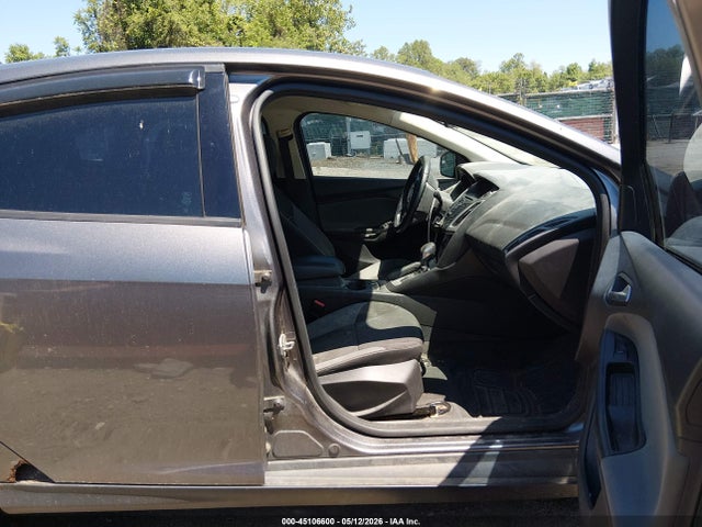45106600 :رقم المزاد ، 1FADP3K25EL236829 vin ، 2014 Ford Focus Se مزاد بيع