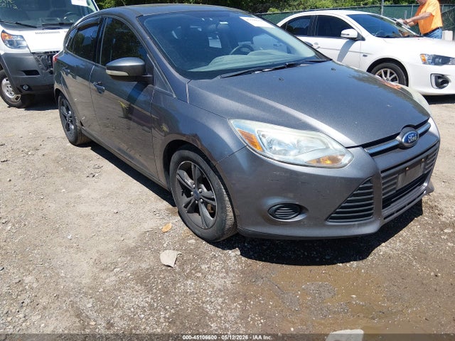 45106600 :رقم المزاد ، 1FADP3K25EL236829 vin ، 2014 Ford Focus Se مزاد بيع
