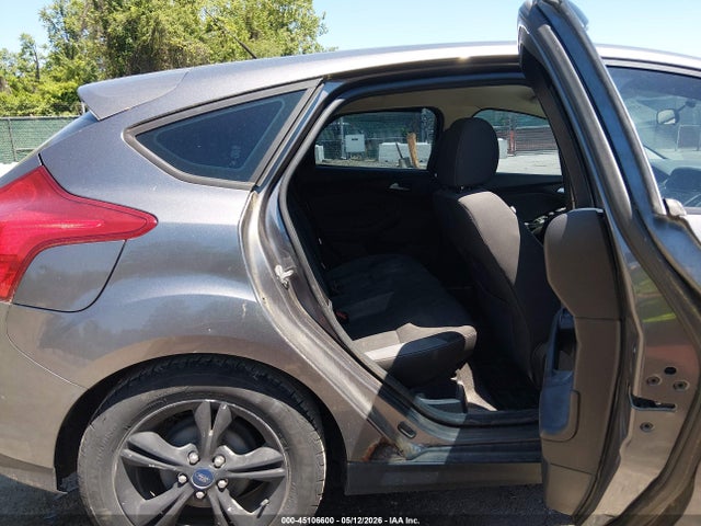 45106600 :رقم المزاد ، 1FADP3K25EL236829 vin ، 2014 Ford Focus Se مزاد بيع