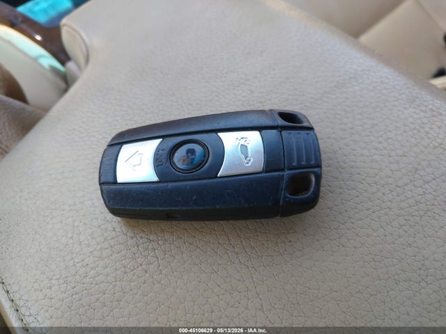 45106629 :رقم المزاد ، WBAVB33556KS33441 vin ، 2006 Bmw 330i مزاد بيع