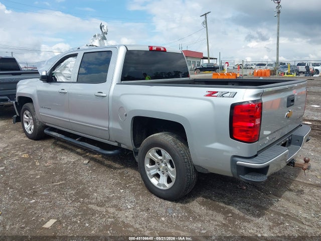 2018 Chevrolet Silverado 1500 2lt მანქანა იყიდება აუქციონზე, vin: 3GCUKREC1JG175700, აუქციონის ნომერი: 45106640