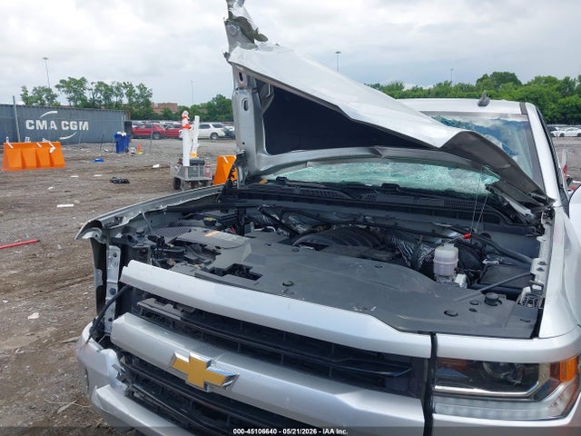2018 Chevrolet Silverado 1500 2lt მანქანა იყიდება აუქციონზე, vin: 3GCUKREC1JG175700, აუქციონის ნომერი: 45106640