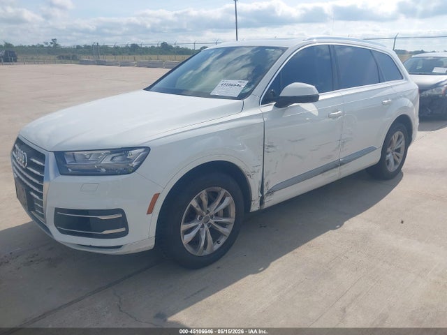 WA1LHAF70HD048791 Audi Q7 2.0t Premium