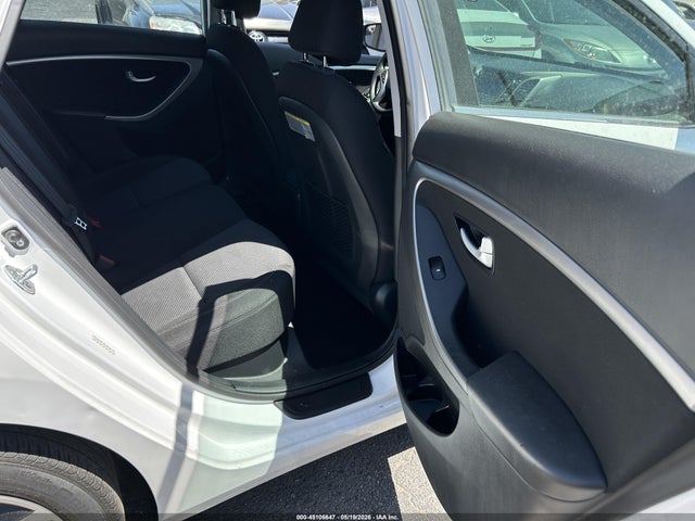Продажа на аукционе авто 2017 Hyundai Elantra Gt, vin: KMHD35LH7HU367047, номер лота: 45106647
