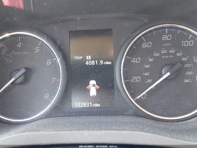 45106657 :رقم المزاد ، JA4AZ3A39JZ056630 vin ، 2018 Mitsubishi Outlander Es مزاد بيع