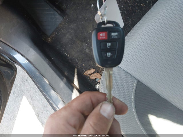 45106660 :رقم المزاد ، 2T1BURHE2KC151464 vin ، 2019 Toyota Corolla Le مزاد بيع