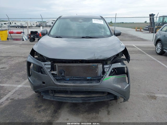 5N1AT3BA6MC706764 Nissan Rogue Sv Fwd