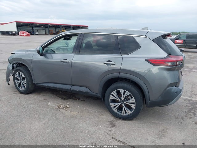 5N1AT3BA6MC706764 Nissan Rogue Sv Fwd