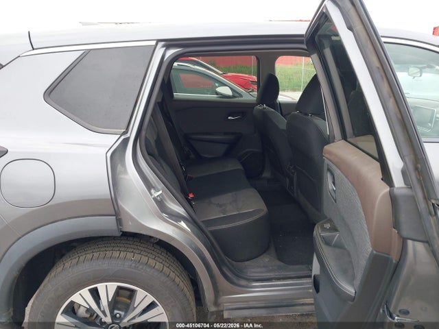 5N1AT3BA6MC706764 Nissan Rogue Sv Fwd