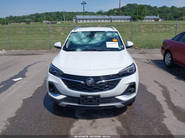 2022 Buick Encore Gx Fwd Essence მანქანა იყიდება აუქციონზე, vin: KL4MMFSL4NB090680, აუქციონის ნომერი: 45106736
