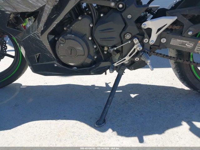 45106763 :رقم المزاد ، JKAEXKH14NDAH5089 vin ، 2022 Kawasaki Ex400 مزاد بيع
