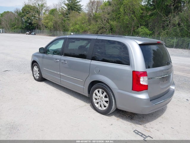 2013 Chrysler Town & Country Touring მანქანა იყიდება აუქციონზე, vin: 2C4RC1BG1DR745883, აუქციონის ნომერი: 45106770