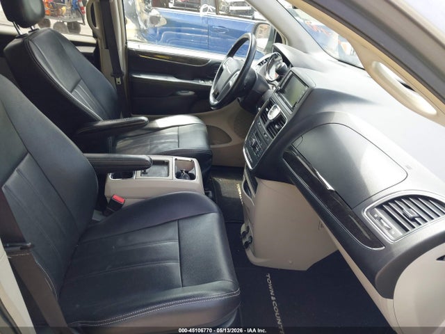 2013 Chrysler Town & Country Touring მანქანა იყიდება აუქციონზე, vin: 2C4RC1BG1DR745883, აუქციონის ნომერი: 45106770