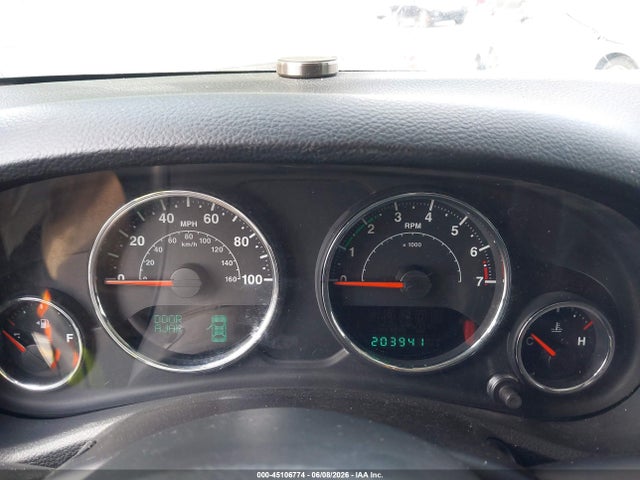 45106774 :رقم المزاد ، 1C4HJWDG8DL672838 vin ، 2013 Jeep Wrangler Unlimited Sport مزاد بيع