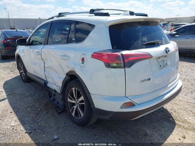 2018 Toyota Rav4 Xle მანქანა იყიდება აუქციონზე, vin: JTMRFREV7JD230613, აუქციონის ნომერი: 45106775