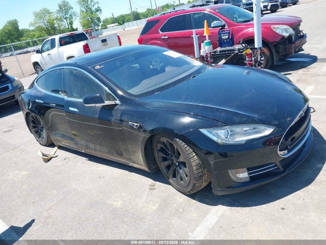 Auction sale of the 2013 Tesla Model S, vin: 5YJSA1DN6DFP12067, lot number: 45106813