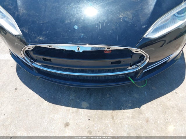 Auction sale of the 2013 Tesla Model S, vin: 5YJSA1DN6DFP12067, lot number: 45106813