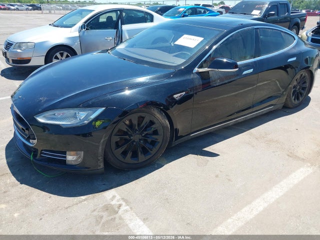 Auction sale of the 2013 Tesla Model S, vin: 5YJSA1DN6DFP12067, lot number: 45106813