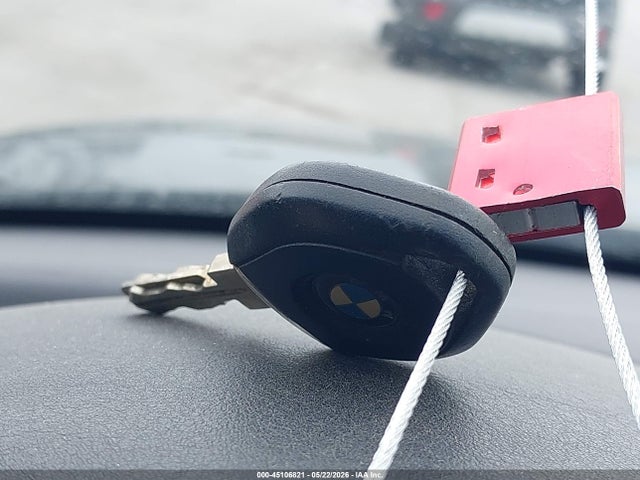 45106821 :رقم المزاد ، 4USCJ3326WLB63328 vin ، 1998 Bmw Z3 2.8 مزاد بيع