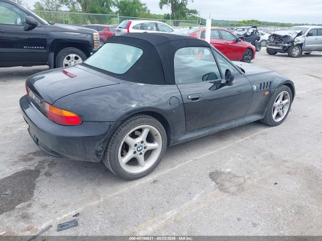 45106821 :رقم المزاد ، 4USCJ3326WLB63328 vin ، 1998 Bmw Z3 2.8 مزاد بيع