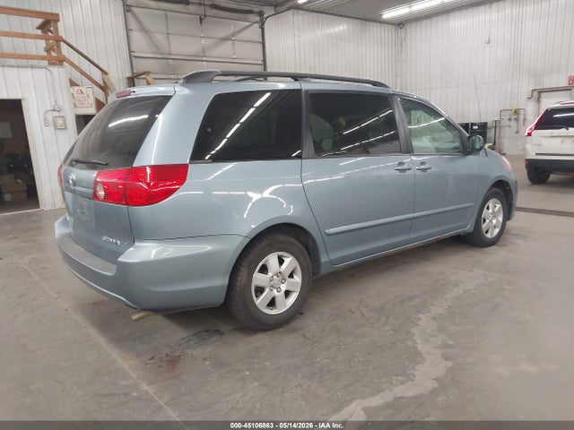 Aukcja sprzedaży 2010 Toyota Sienna Le, vin: 5TDKK4CC4AS296851, numer aukcji: 45106863