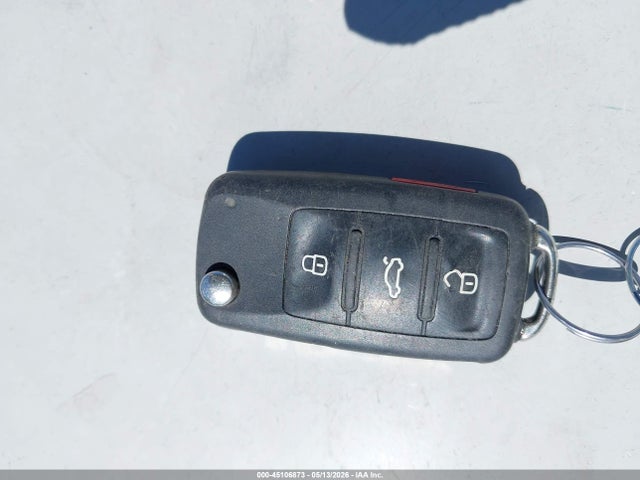 Volkswagen Beetle 2.5l 2014 3VWJP7AT7EM617334 Image 11