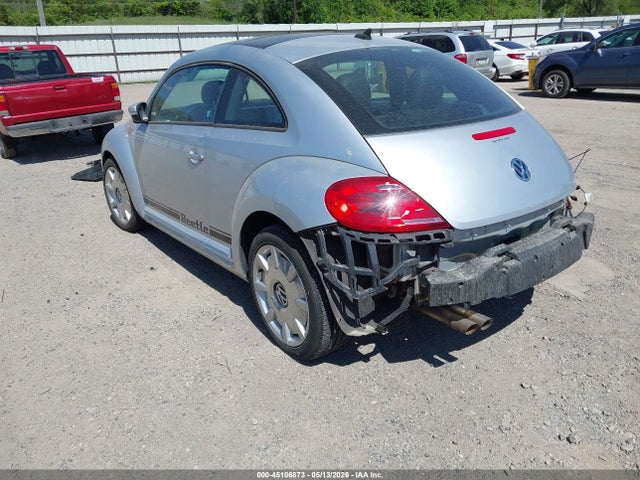Volkswagen Beetle 2.5l 2014 3VWJP7AT7EM617334 Image 3