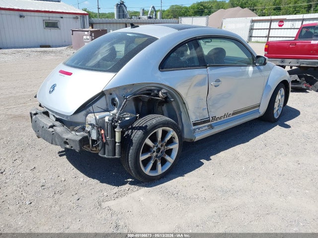 Volkswagen Beetle 2.5l 2014 3VWJP7AT7EM617334 Image 4