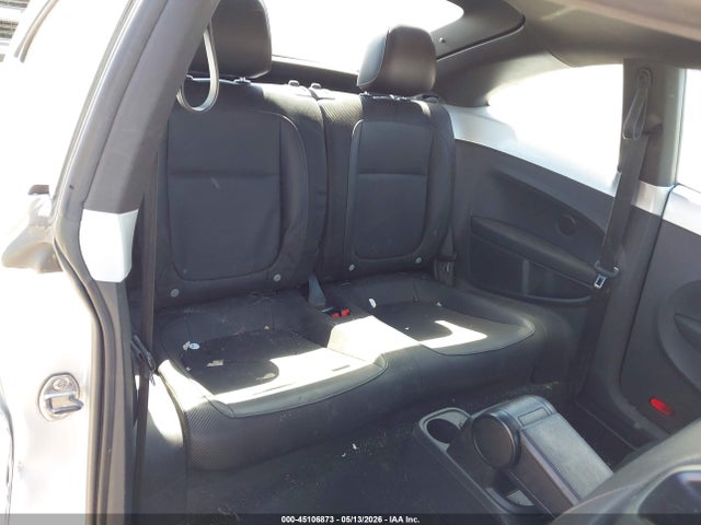 Volkswagen Beetle 2.5l 2014 3VWJP7AT7EM617334 Image 8