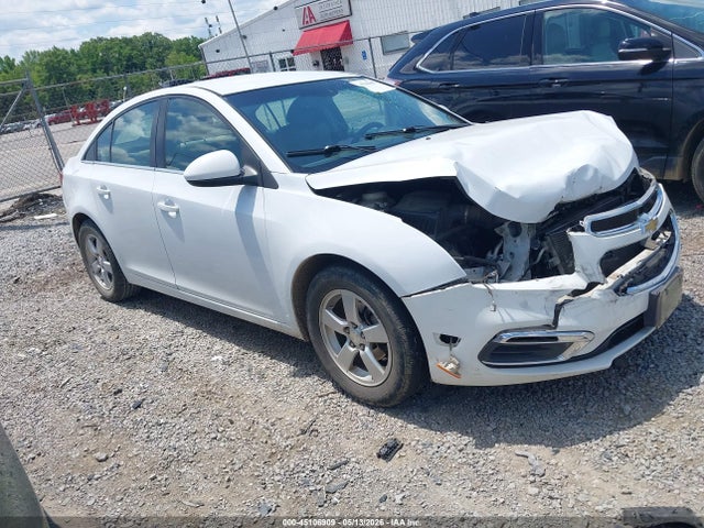 45106909 :رقم المزاد ، 1G1PC5SB2F7213445 vin ، 2015 Chevrolet Cruze 1lt Auto مزاد بيع