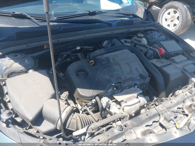 1G1ZD5ST7LF110683 Chevrolet Malibu Fwd Lt