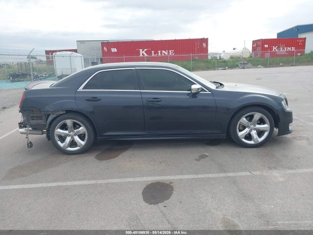 Продажа на аукционе авто 2015 Chrysler 300 300s, vin: 2C3CCABT8FH833359, номер лота: 45106930
