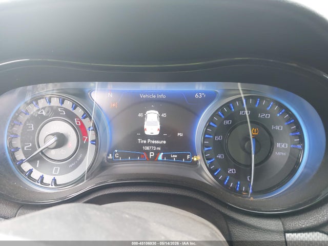 Продажа на аукционе авто 2015 Chrysler 300 300s, vin: 2C3CCABT8FH833359, номер лота: 45106930